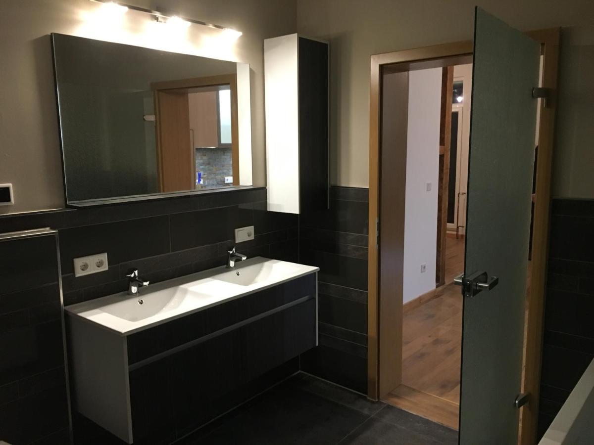 Stadthaus Artur - Apartment Valencia Ρέμσαϊντ Εξωτερικό φωτογραφία
